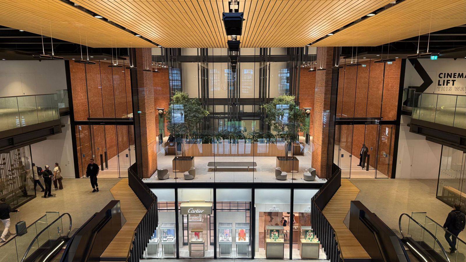 Square One (Mississauga)