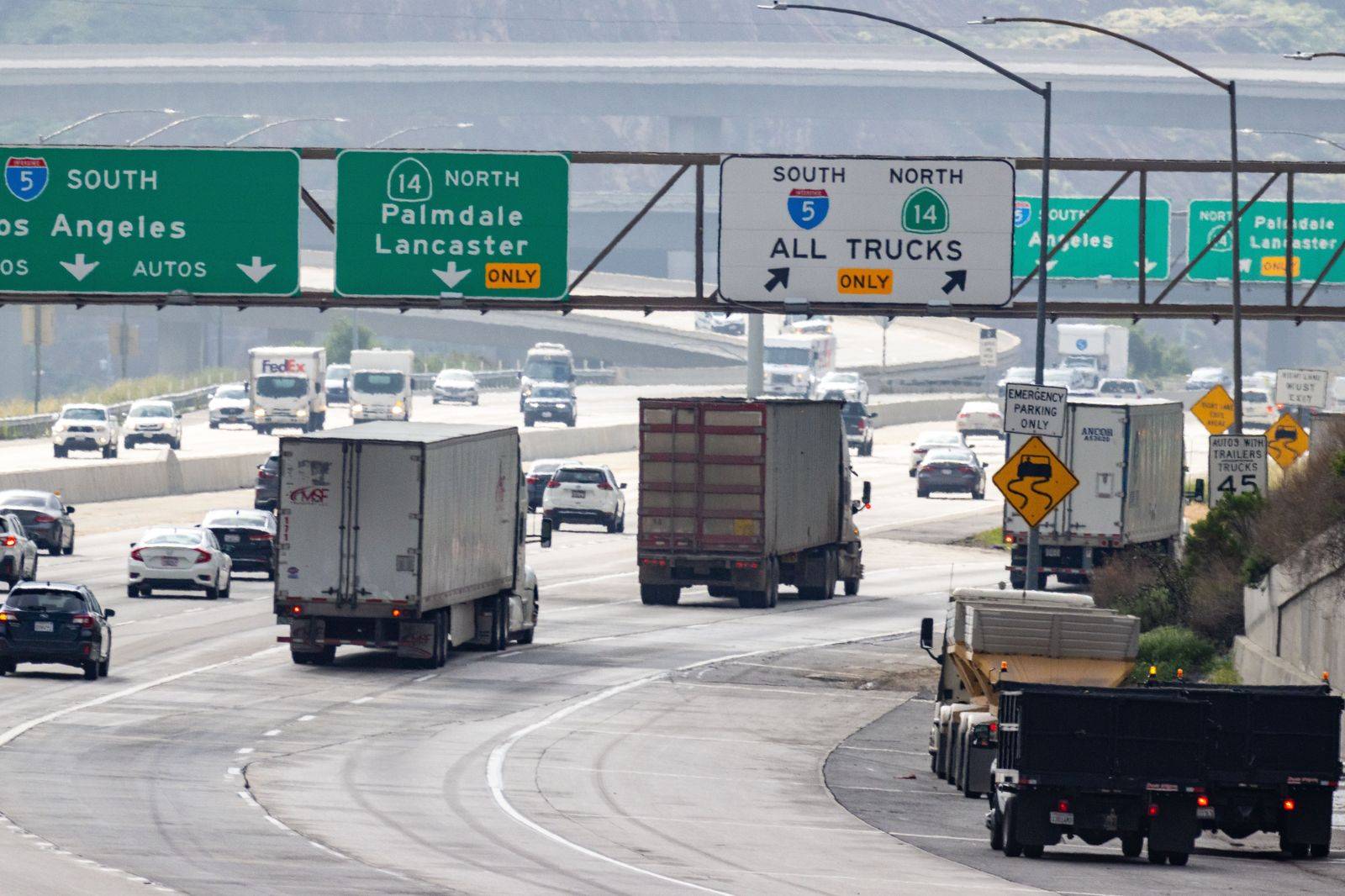 Heavy northbound highway traffic on a summer Friday afternoon outside Toronto