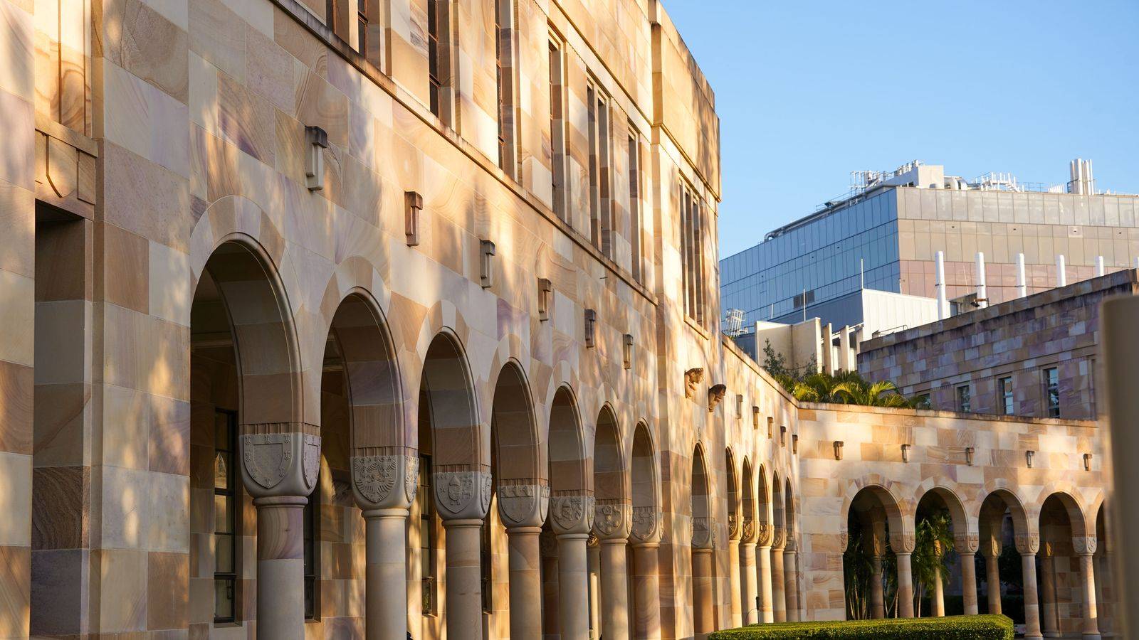 Car service to the Kimpton Saint George