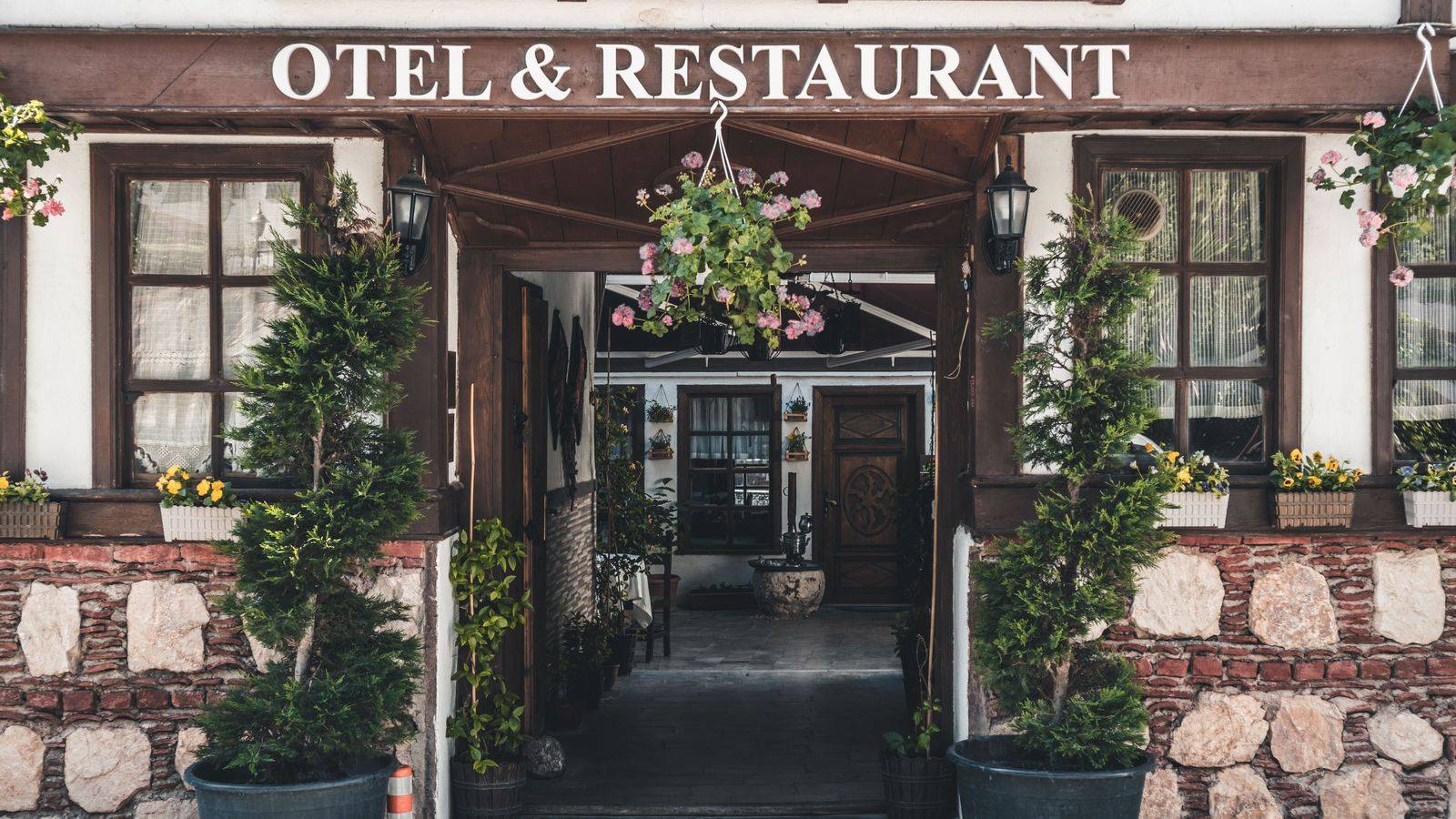Prince of Wales Hotel
