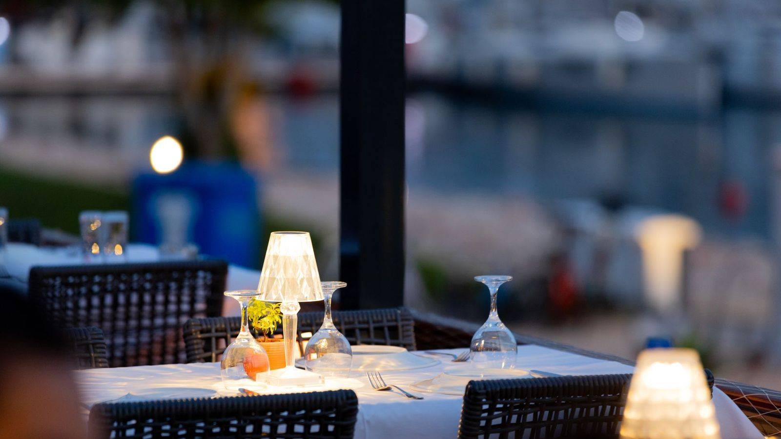 Romantic restaurants