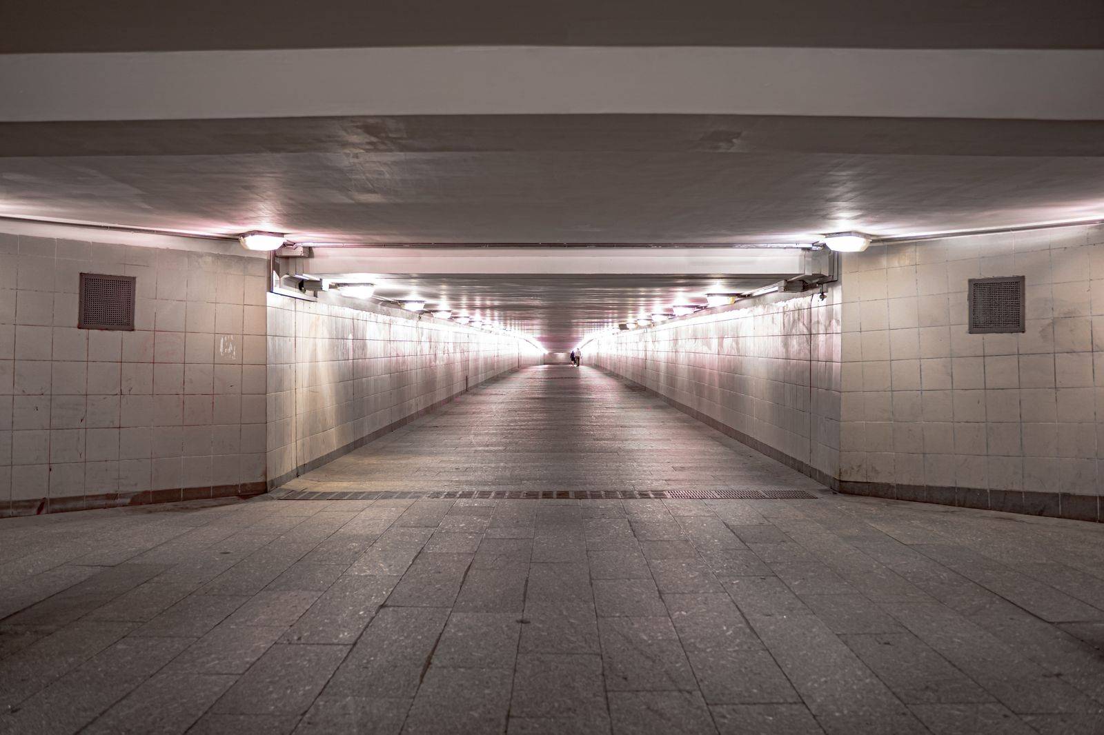 The indoor route from Union Station to the arena runs through the PATH walkway