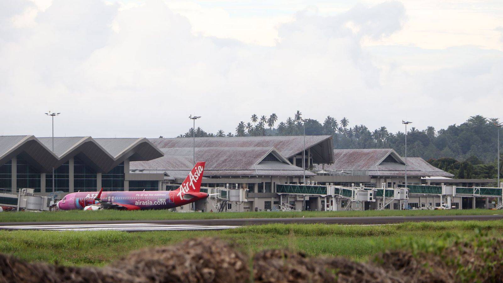 Waterloo airport flights