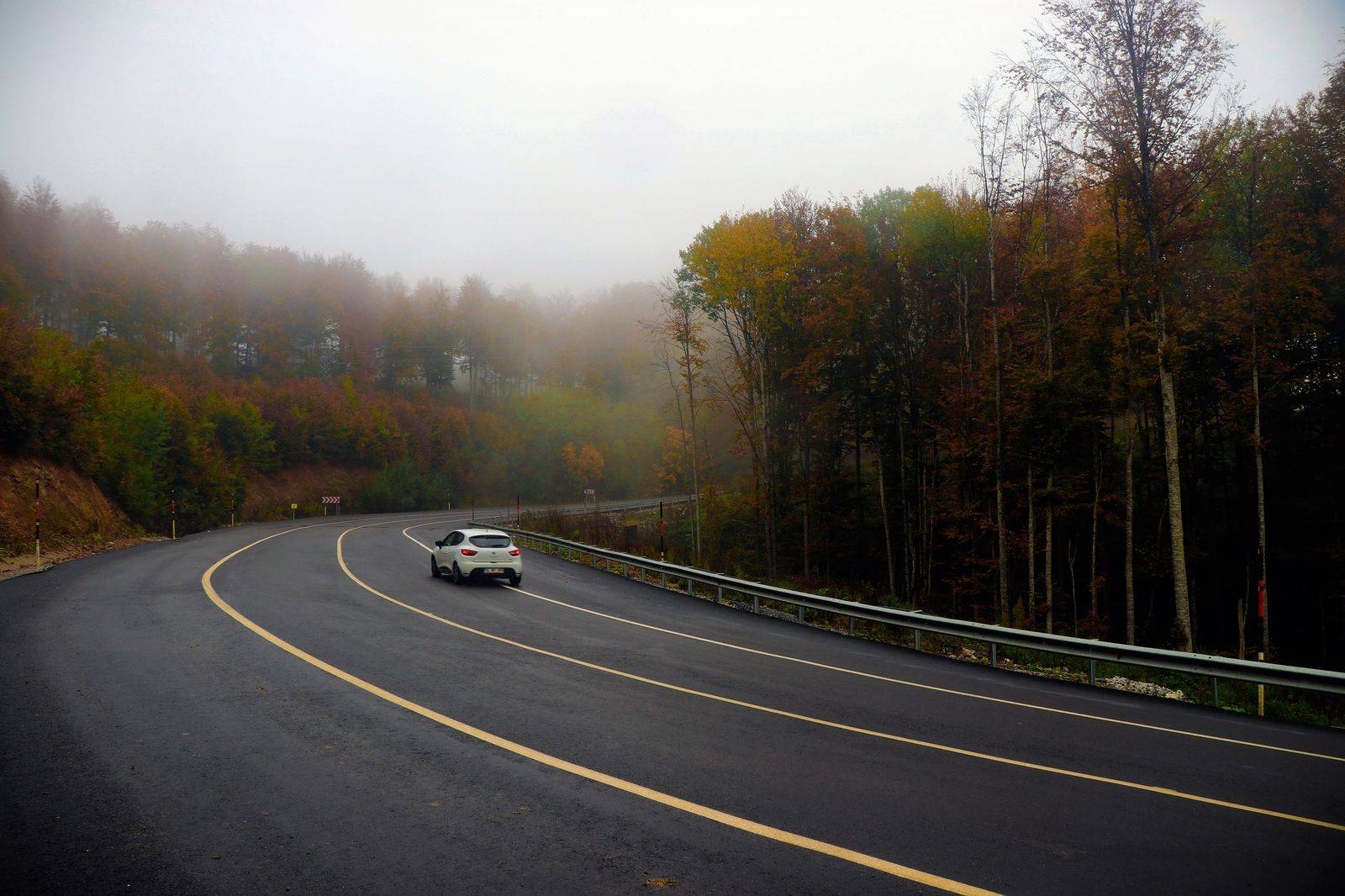Highway 400 north through autumn forest on the way to Casino Rama