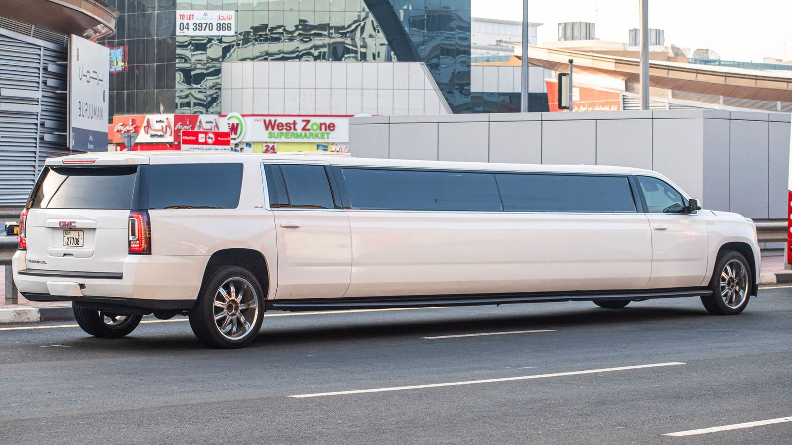 Stretch Limousine Toronto | 8-18 Seats, Partner Fleet