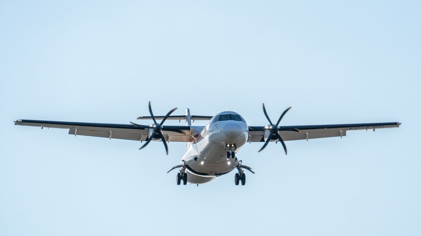 Pearson ⇄ Billy Bishop Airport