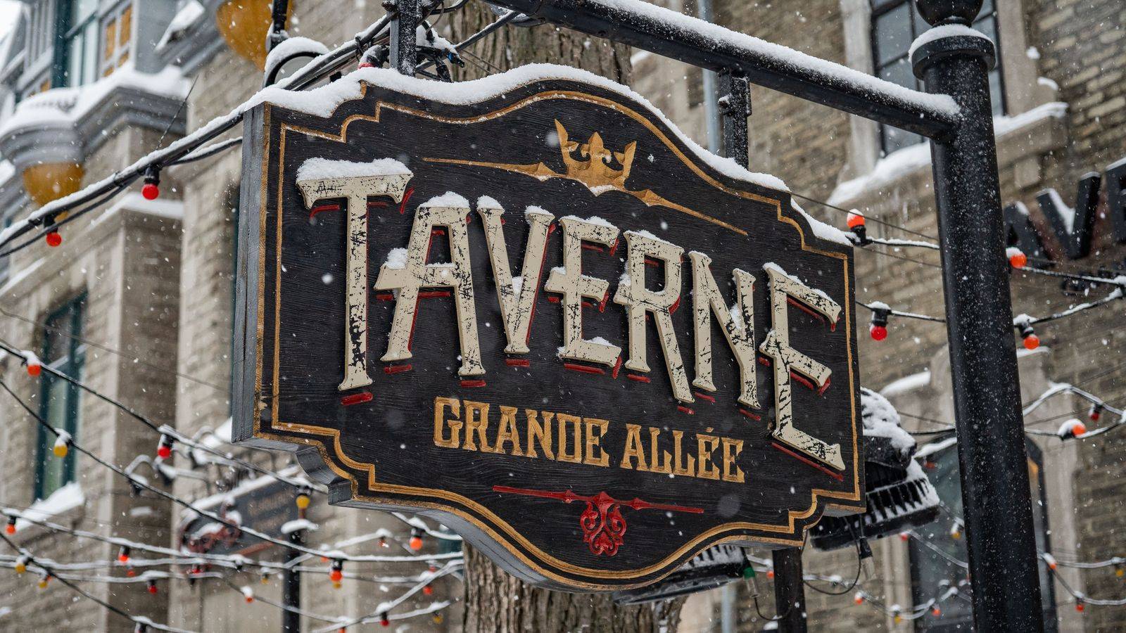 Toronto ⇄ Quebec City