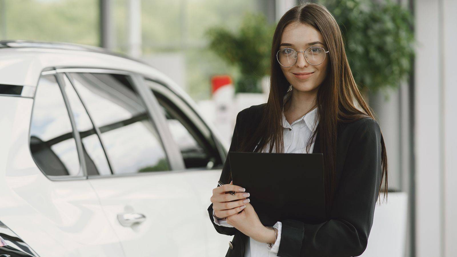 Black limousine, black car and chauffeur services in Toronto